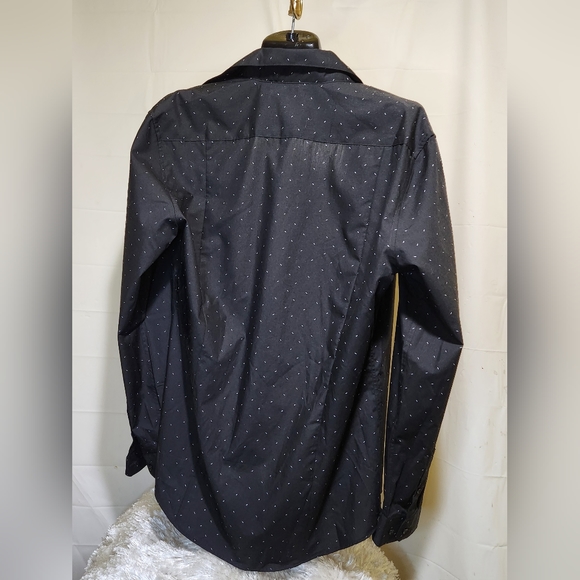 H&M Black and white long sleeve Button Up - Picture 7 of 9